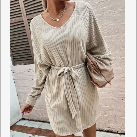 Comfy Relaxed Fit Long Sleeve Belted Tee Dress - Picture 12 of 13